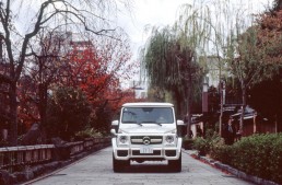 Mercedes-Benz G-Class in Kyoto – A Legendary Car in a Legendary City