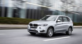 BMW X5 xDrive 40e: the first BMW Plug-In Hybrid SUV