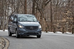 Mercedes-Benz unveil the Metris, the US Vito version