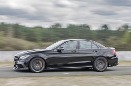 Brabus B40S-650 based on Mercedes-AMG C 63 S tested by Auto Bild