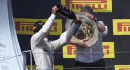 Captain America of Mercedes-AMG PETRONAS! How to survive the champagne attack on the podium