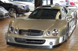 Black Friday coming! A Mercedes-Benz CLK GTR on sale for $2.7 million