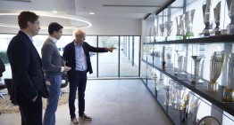 Boss Dieter Zetsche visits the Formula 1 Mercedes-AMG PETRONAS team