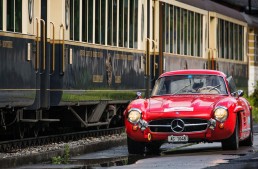 On top of the world with the Mercedes-Benz 300 SL Gullwing