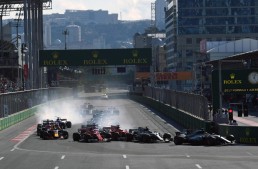 Chaotic Formula 1 race for Mercedes in Baku