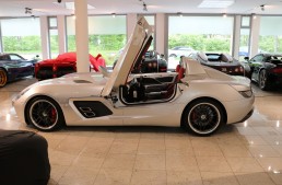 Mercedes-Benz SLR Stirling Moss – Treasure on the market