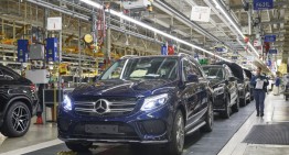 Mercedes-Benz invests $1 billion in the Alabama plant to build SUVs and batteries