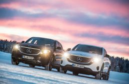 Mercedes-Benz EQC goes dancing on ice