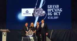 Mercedes-Benz has inaugurated production of the new 8G-DCT gearbox