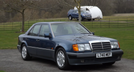 Mr. Bean sells one more Benz: a Mercedes-Benz 500 E W124