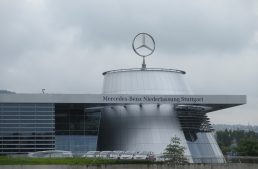 How Mercedes-Benz is fighting the coronavirus pandemic?