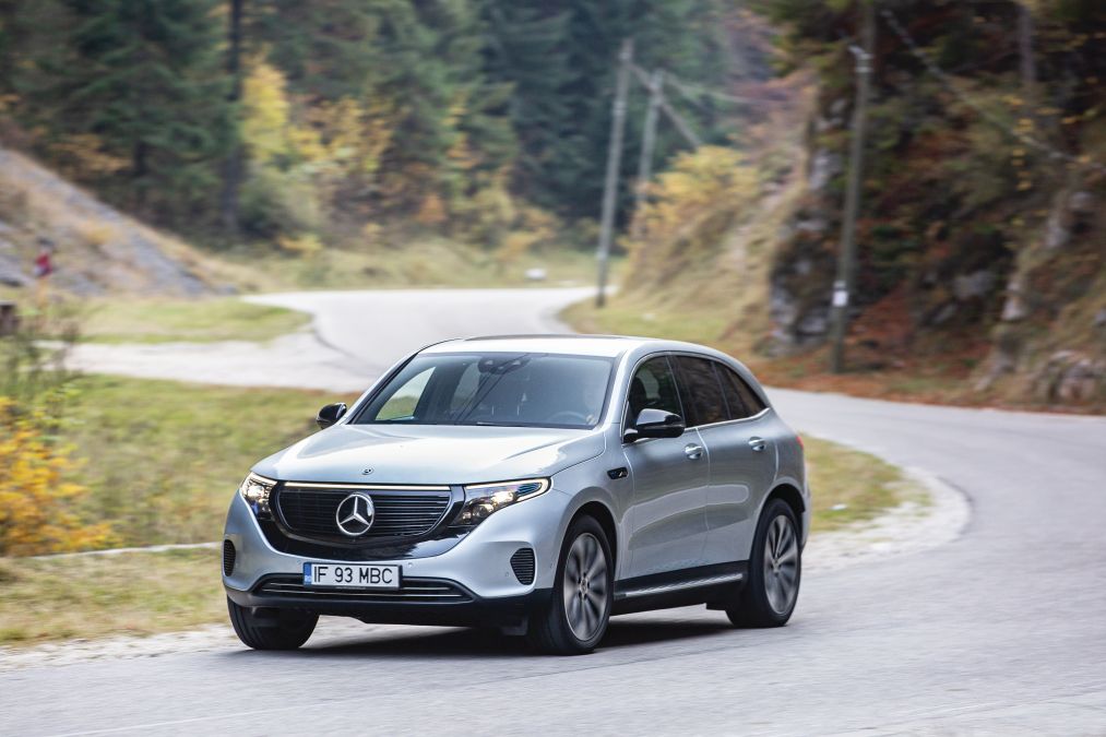 comparison test Mercedes EQC