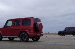 Mercedes-AMG G 63 fights… itself in a drag race. VIDEO