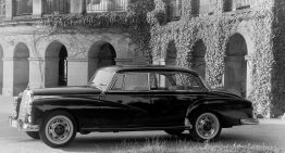 Why the Mercedes-Benz 300 is called the “Adenauer Mercedes”?