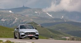 First test Mercedes C-Class W206: Much more than a mini S-Class