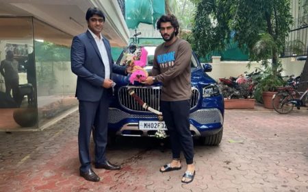 Bollywood Mercedes-Maybach GLS 600