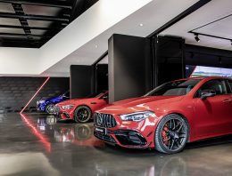 Mercedes-AMG has opened a new delivery hall in Afflaterbach