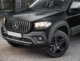 In the Kahn style. Mercedes-Benz X-Class is lost but not forgotten