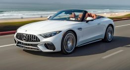 Mercedes-AMG SL 43 with 2 liter 4-cylinder M254 engine