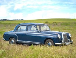 1956 Mercedes-Benz 220 S Ponton Going on Sale, Current Bid is Dacia Duster Money