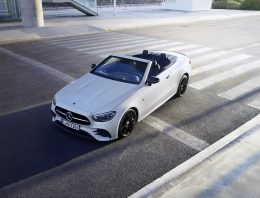 Mercedes-Benz Reveals the E-Class Night Edition