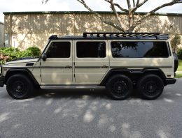 Auction House Sells Insane Mercedes-Benz G550 Six-Wheeler