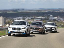 Mercedes EQB, Audi Q4, BMW iX1 Review by Auto Motor und Sport Magazine